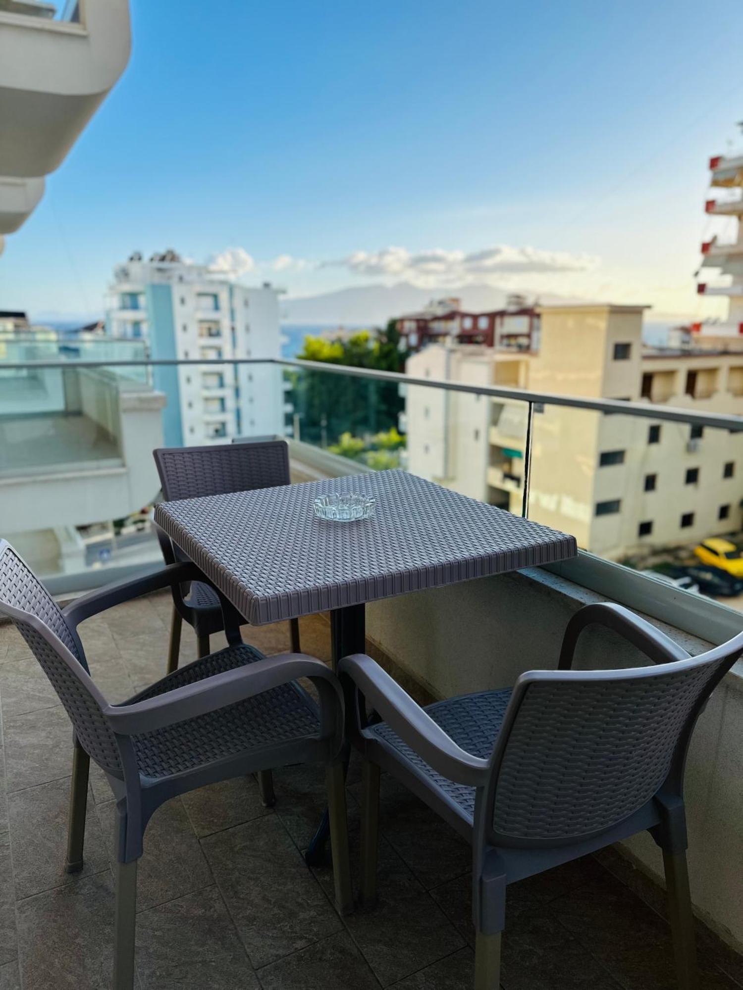 Kay Apartment Saranda Terraces المظهر الخارجي الصورة